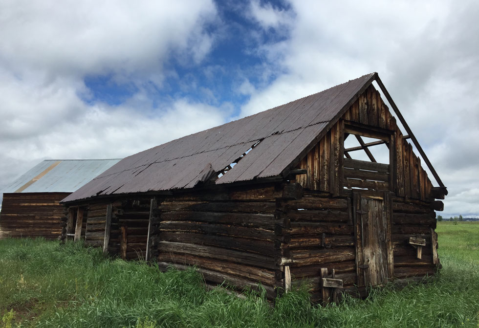 You are currently viewing Clyde Park, MT Granary <span>SOLD</span>